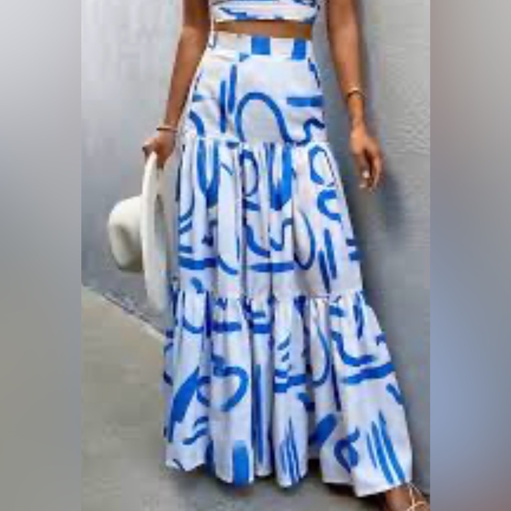 RunawayThe Label Mykynos Abstract Tiered Maxi Skirt